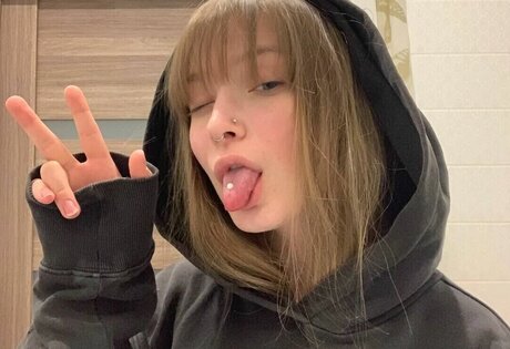 suk ki Nacktbilder von OnlyFans geleakt