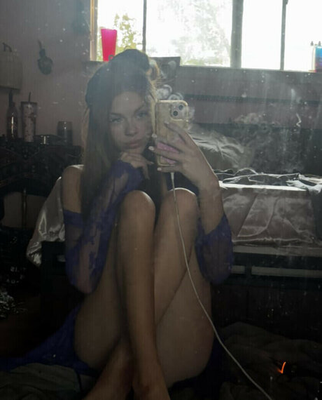 Aurorafoxxxx Nackt OnlyFans