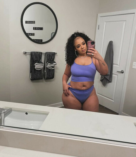 Bianca Blinx OnlyFans Pornografie