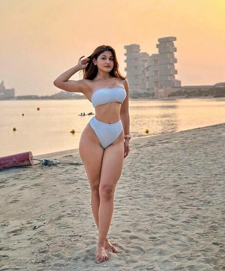 Soniya Khatri OnlyFans Arsch Leak
