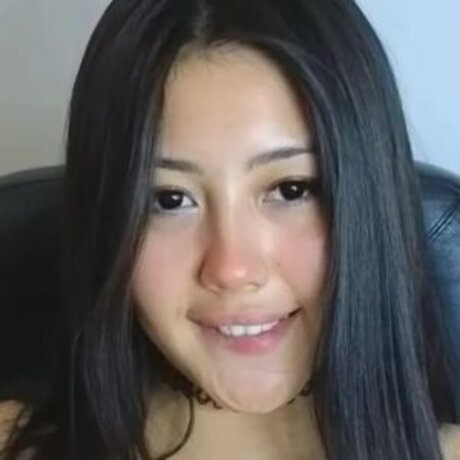 kuro ren Nacktpornos auf OnlyFans