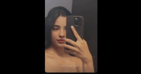 Aurora Sinclair Nacktbilder OnlyFans