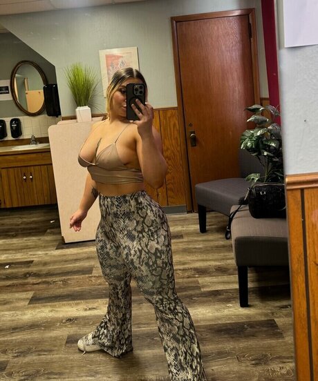 Ivy Malibu OnlyFans-Fotos