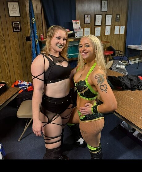 Ivy Malibu OnlyFans-Bilder