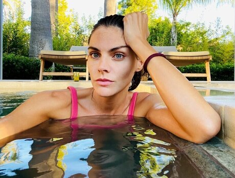 Amaia Salamanca Ur zar OnlyFans Model Bilder