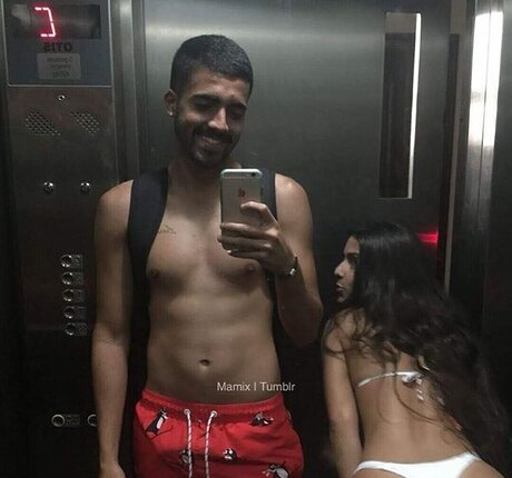 Lara Camilo Nur für Fans