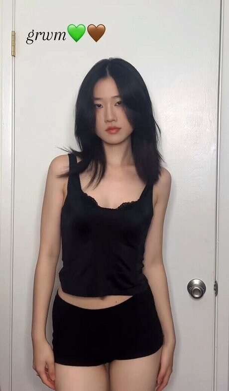 Lo3tus OnlyFans-Model