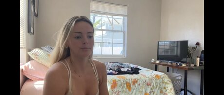 Beez ASMR OnlyFans Sex Leak