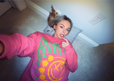 Beez ASMR OnlyFans Beiträge