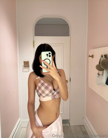 Taba Ardestani Nacktbilder von OnlyFans geleakt