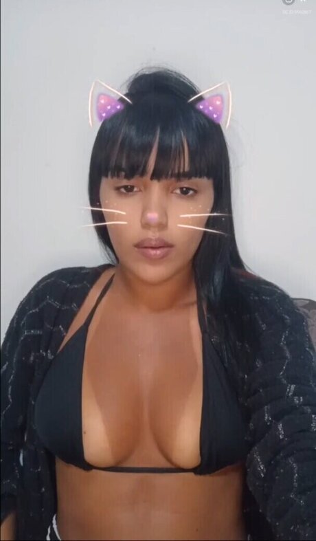 SandraBezerraCast OnlyFans-Model