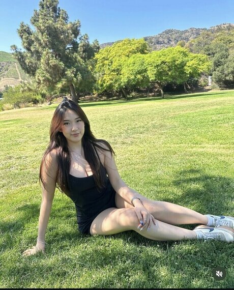 Narabask Model OnlyFans Foto