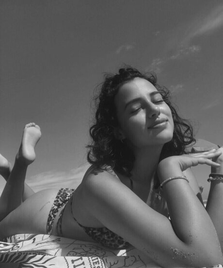 Camila Erika Montengro Rubina OnlyFans Strip