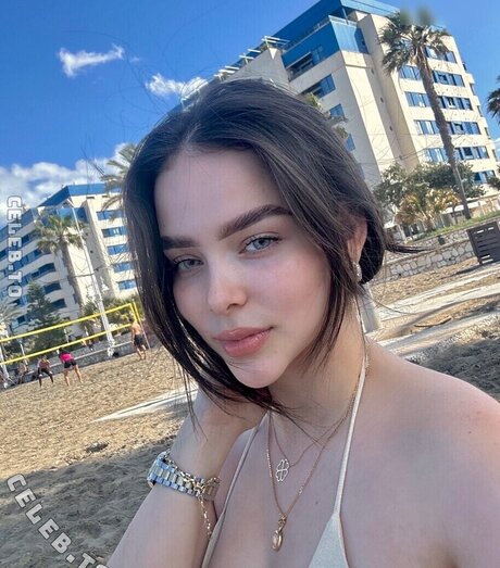 Sabrina Salvatierra Bilder OnlyFans