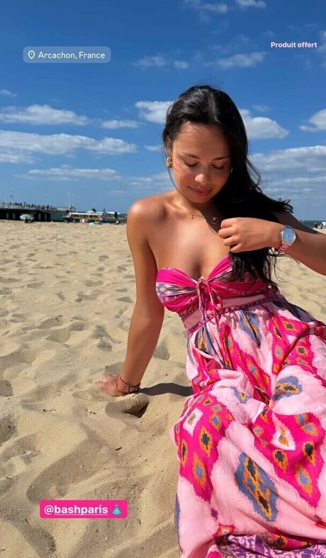 elise cm Nackt auf OnlyFans