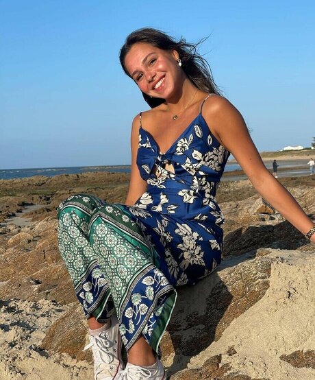 elise cm Nacktbilder OnlyFans geleakt