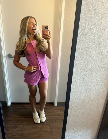 Chloe Rigdon Nacktbilder von OnlyFans