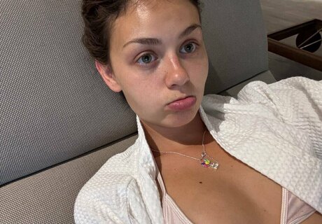 emilauri Nacktbilder von OnlyFans