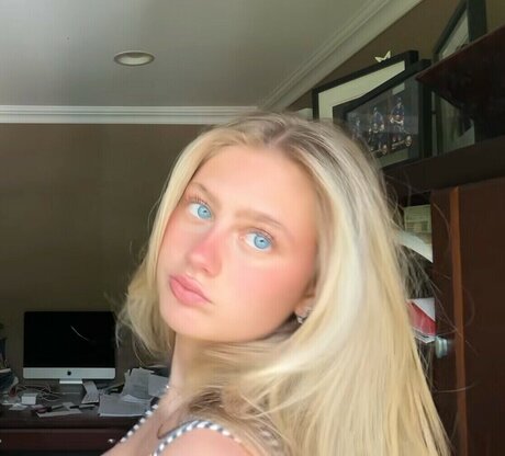 Ravenstar Rothstein Nacktbilder OnlyFans geleakt