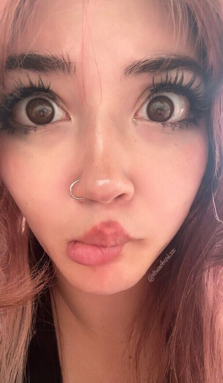 strawbarizz OnlyFans nackt