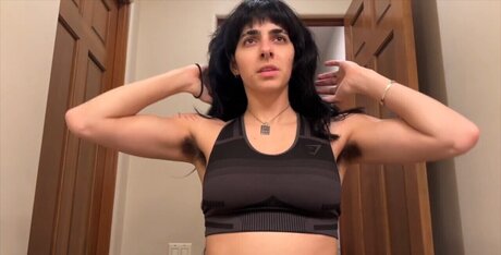 Cascina Caradonna Neue OnlyFans Leaks