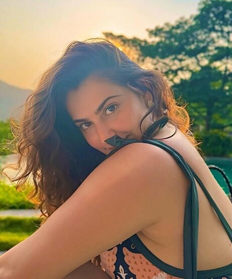 Shivaleeka Oberoi OnlyFans kostenlos geleakt