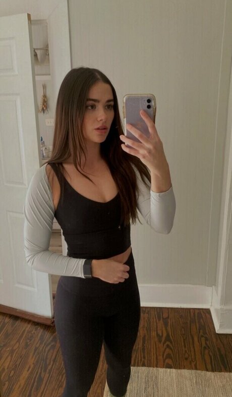 Rose Ruland OnlyFans-Model