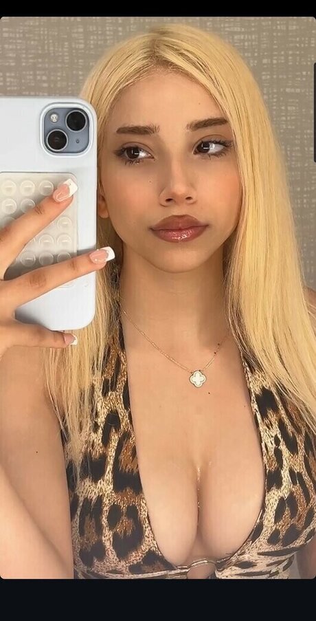 xoxo yura OnlyFans Nacktbilder geleakt