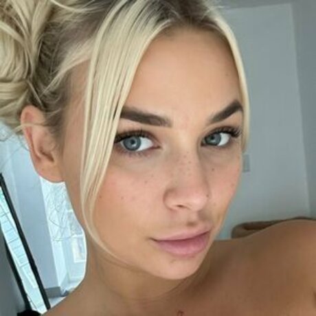 Beth Quinn OnlyFans nackt