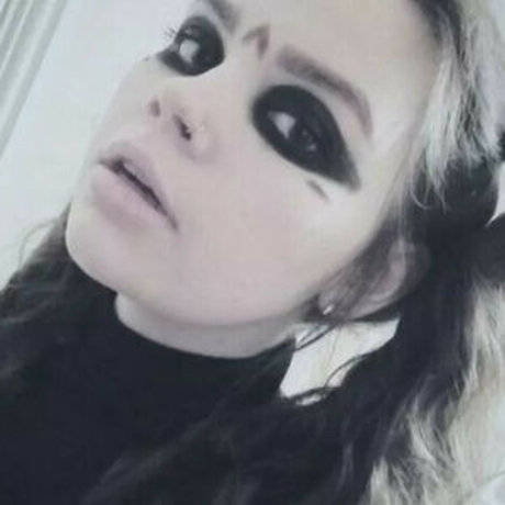 Fallenshadow OnlyFans Nacktfotos