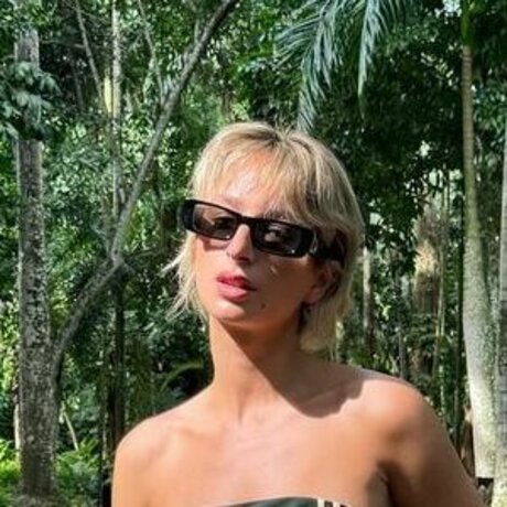 izzipoopi Nackt auf OnlyFans