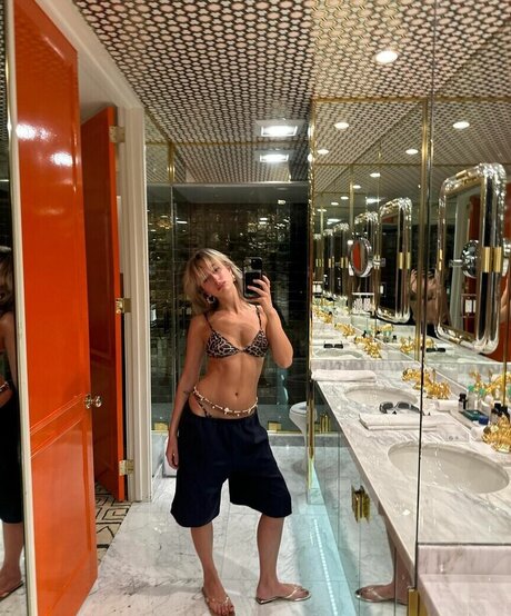 izzipoopi OnlyFans Dirtyship geleakt