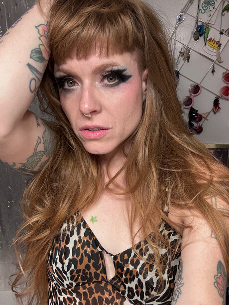 Lavender Flame Nacktbilder auf OnlyFans