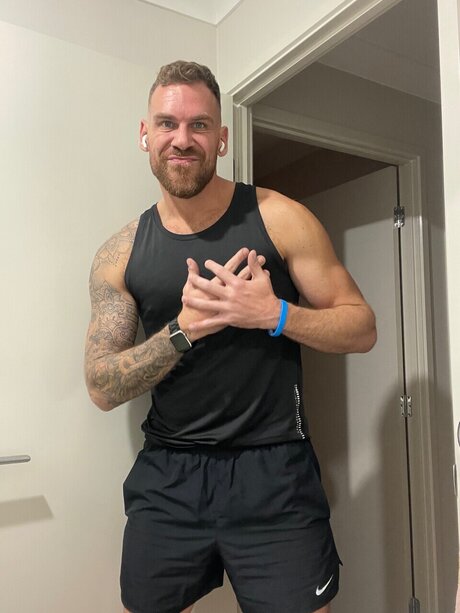 Furry Aussie OnlyFans Nacktbilder