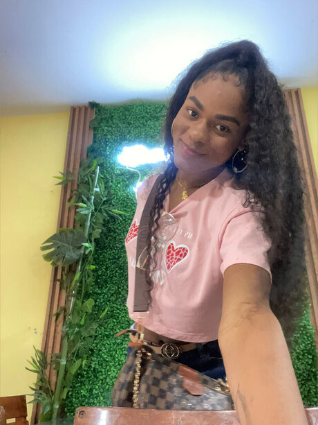 vicky deepass OnlyFans explizite Inhalte