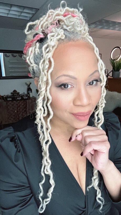 Priestess Nacktbilder von OnlyFans