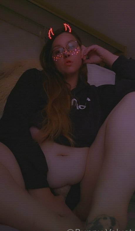 bunny velvet OnlyFans Pornografie