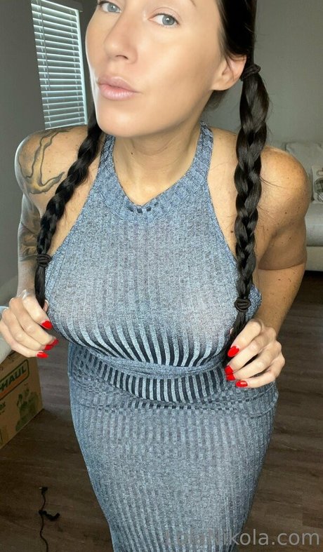 lolanikolavip Neuer OnlyFans Leak