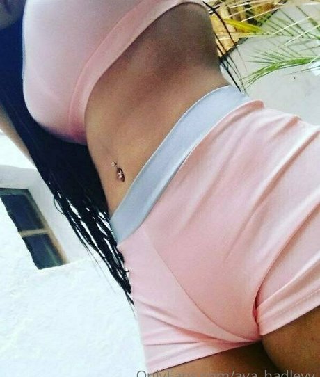 ava hadleyy OnlyFans Leak