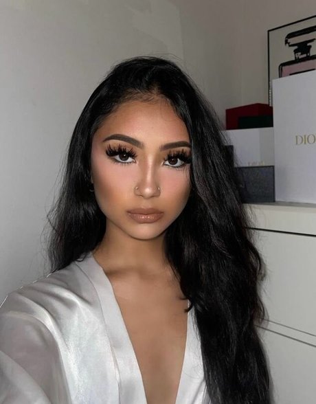 elara777 Porn OnlyFans Leaks