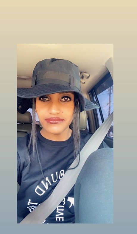 Fevunet OnlyFans Nacktbilder