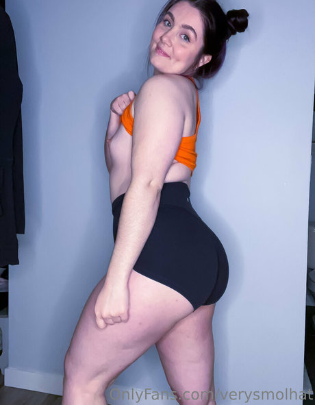 verysmolhat OnlyFans