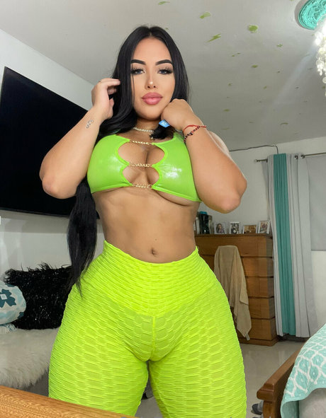 yen lachina OnlyFans-Bilder
