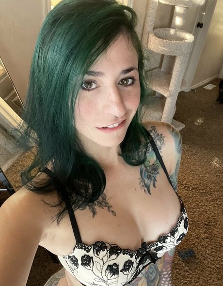 sentientbees2 OnlyFans