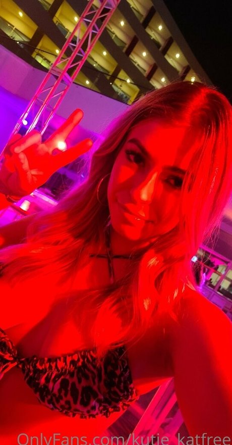 kutie katfree OnlyFans nackt
