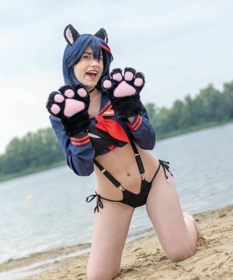 Minty Misa Strip OnlyFans