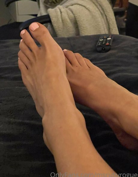 msrubyrogue Leaked OnlyFans Bilder