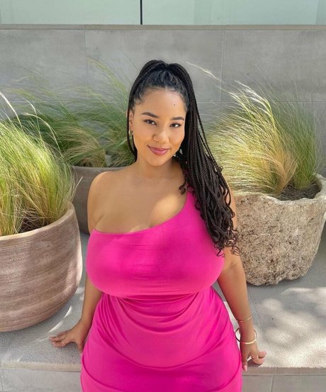 Katelyn Folasade OnlyFans Fotos