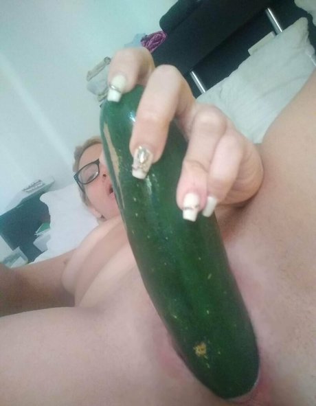 menottikathi Sextape OnlyFans Nacktbilder