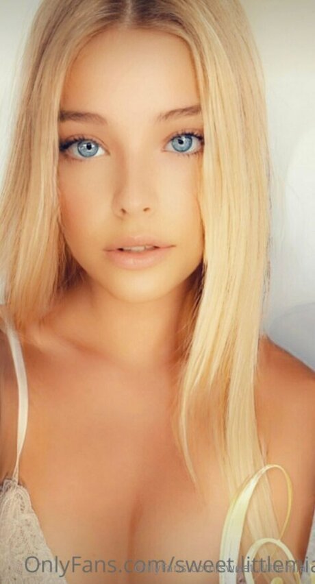 sweet littlemia Nackt auf OnlyFans